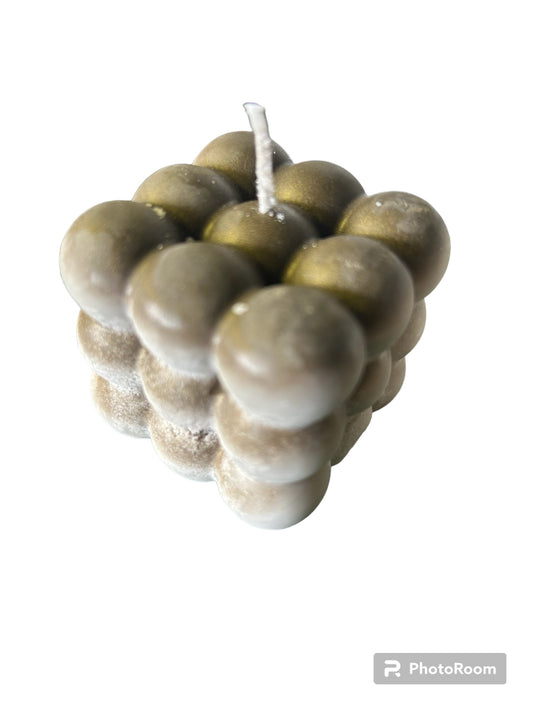 Bronze dark coconut bubble candle